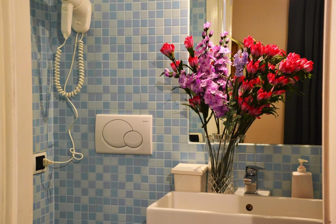 B&B Domus Piazza Del Popolo Roma Dış mekan fotoğraf